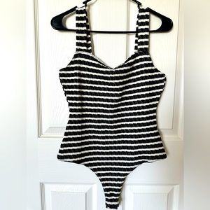 Le Lis Ribbed Essential Bodysuit - Brick - large